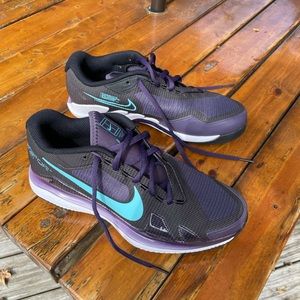EUC Nike Vapor Pro Women’s tennis shoes